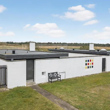 Three-bedroom In Pandrup